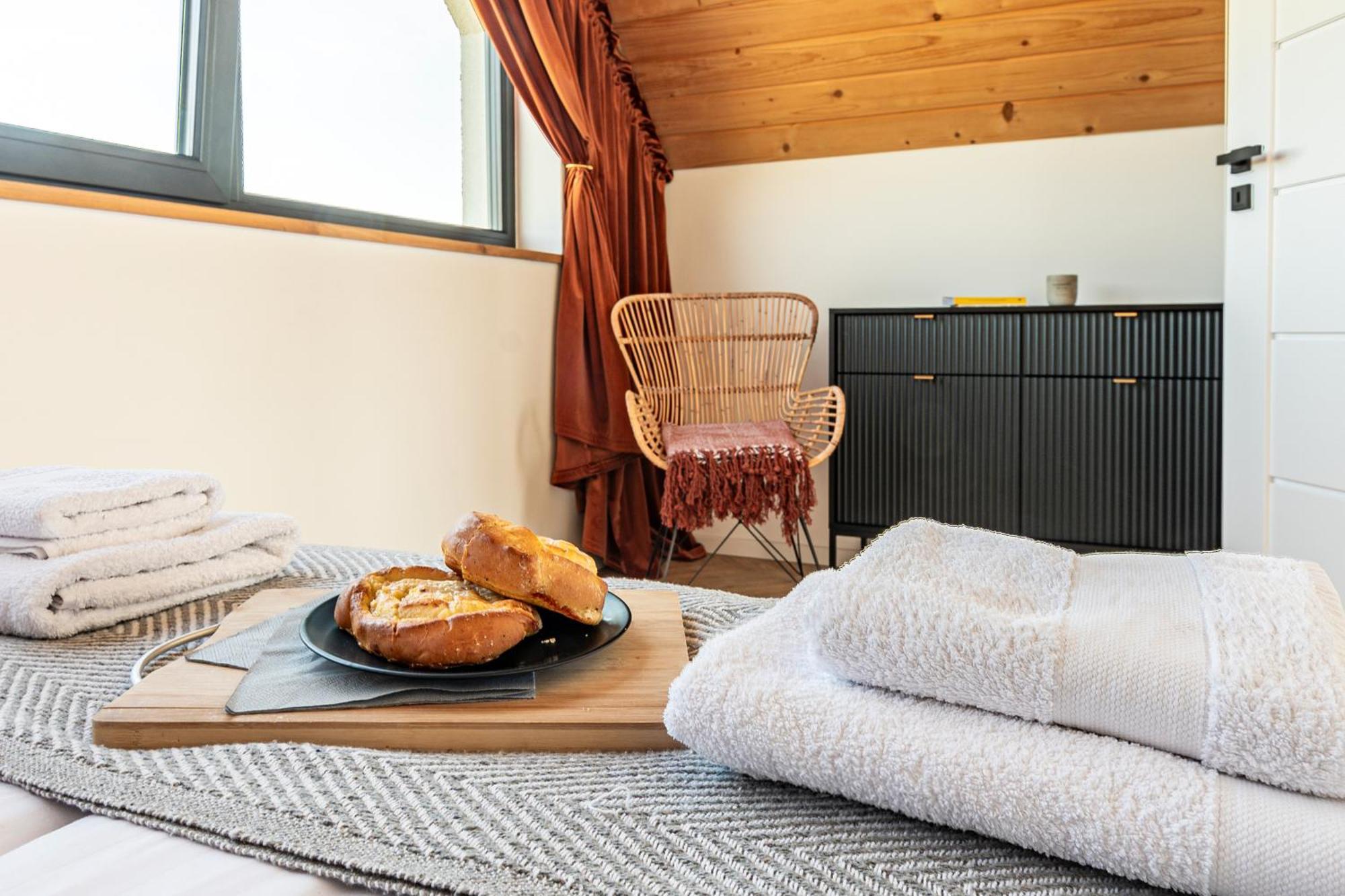 I Skalka Z Jacuzzi I Widokiem Na Gory - Jacuzzi And Mountain View *